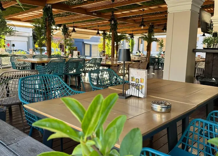 Aparthotel La Playa Grande Kávos