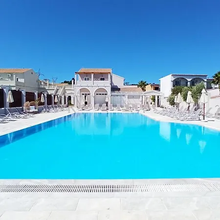 La Playa Grande 3* Kávos