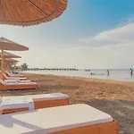La Playa Grande Aparthotel 3*
