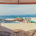 La Playa Grande 3*