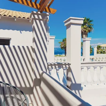 La Playa Grande Apartmanhotel Kávosz