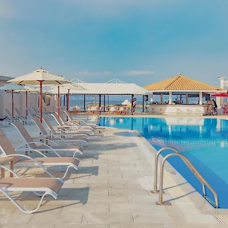 La Playa Grande Apart Otel